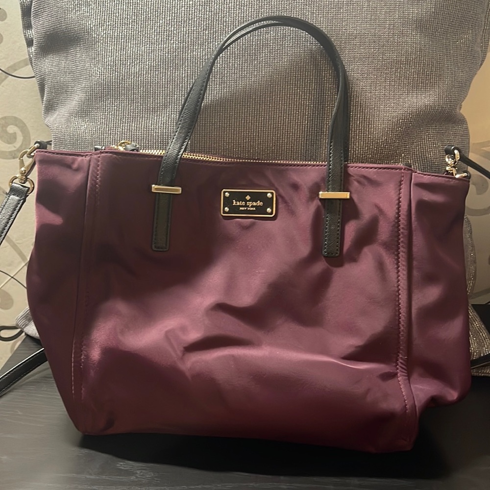 Kate Spade nylon crossbody, very gently used, great condition